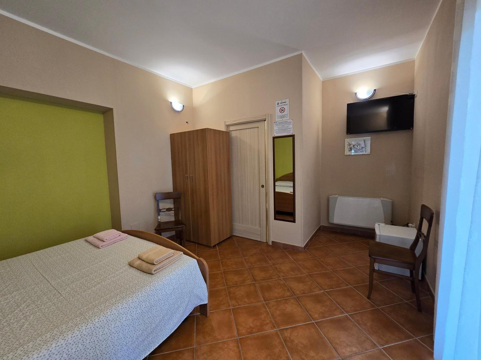 B&B La Petrosa Frascineto Exterior photo